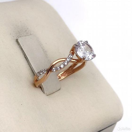 Золотое кольцо с камнями 585пр. размер: 15,3