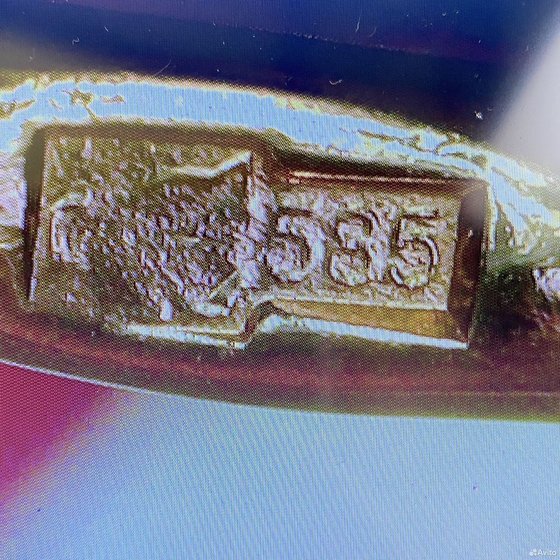 Золотое кольцо с камнем 585пр. размер: 16,7