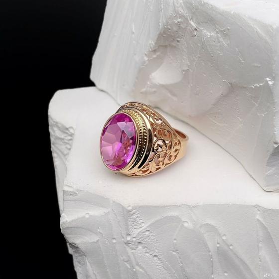 Золотое кольцо с камнем 583пр. размер: 16,3