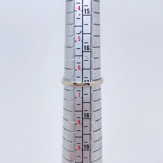 Золотое кольцо с камнями 585пр. размер: 17