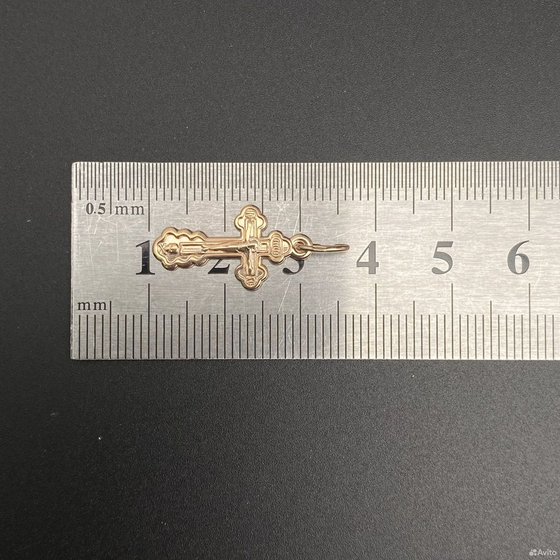 Золотой крест 585пр. вес: 0,46гр
