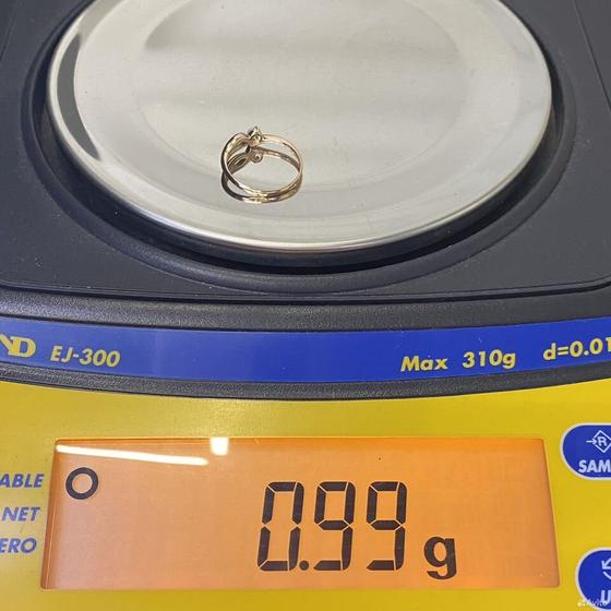 Золотое кольцо с камнем 585пр. размер: 15