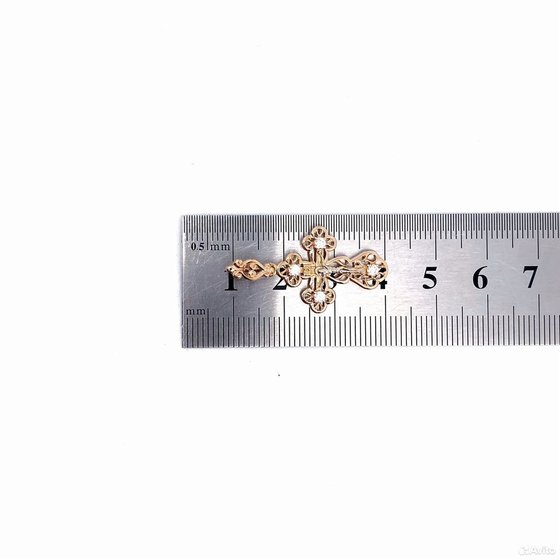 Золотой крест с камнями 585пр. вес: 2,07гр