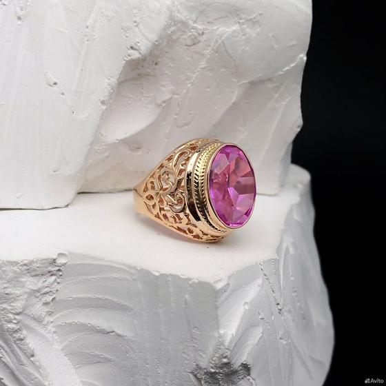 Золотое кольцо с камнем 583пр. размер: 16,3