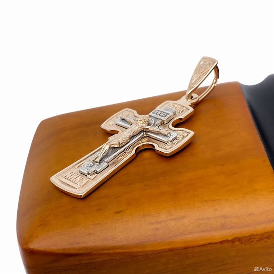 Золотой крест 585пр. вес: 8,11гр