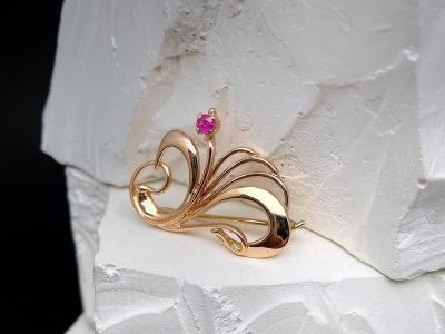 Броши Броши